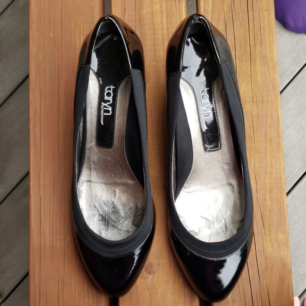Taryn Rose heel